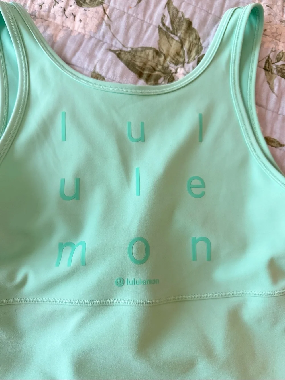 lululemon athletica mint green sports bra top